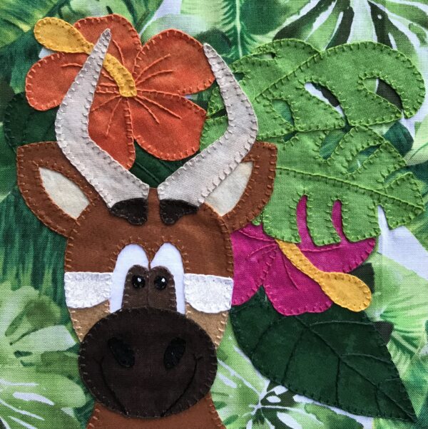 A piece of fabric with a Big Eastern Bongo Antelope on it.